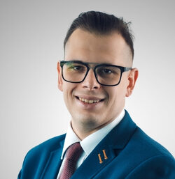 Wojciech Ryba PRZEWODNICZACY KOMICJI REKRUTACYJNEJ SSRN